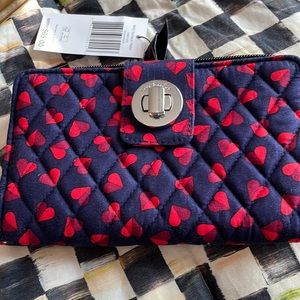 Vera Bradley RFID turnlock wallet